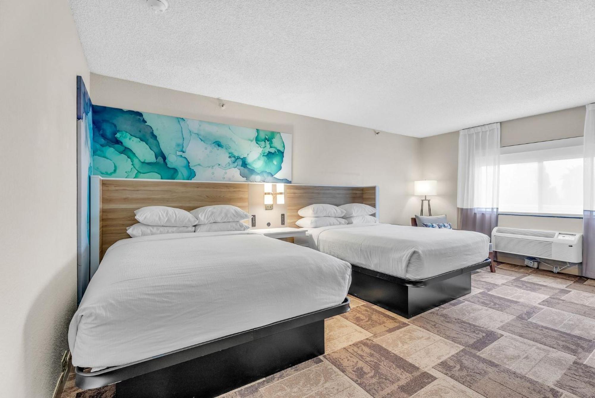 Wyndham Garden Newark Fremont Silicon Valley Екстериор снимка