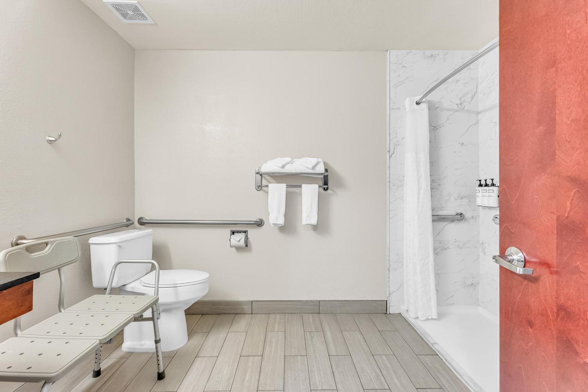 Wyndham Garden Newark Fremont Silicon Valley Екстериор снимка