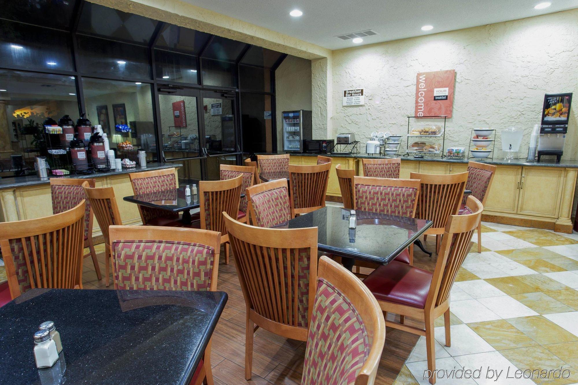 Wyndham Garden Newark Fremont Silicon Valley Екстериор снимка