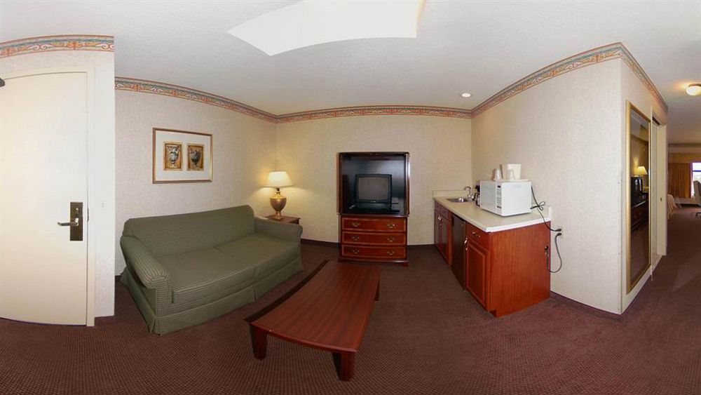 Wyndham Garden Newark Fremont Silicon Valley Екстериор снимка